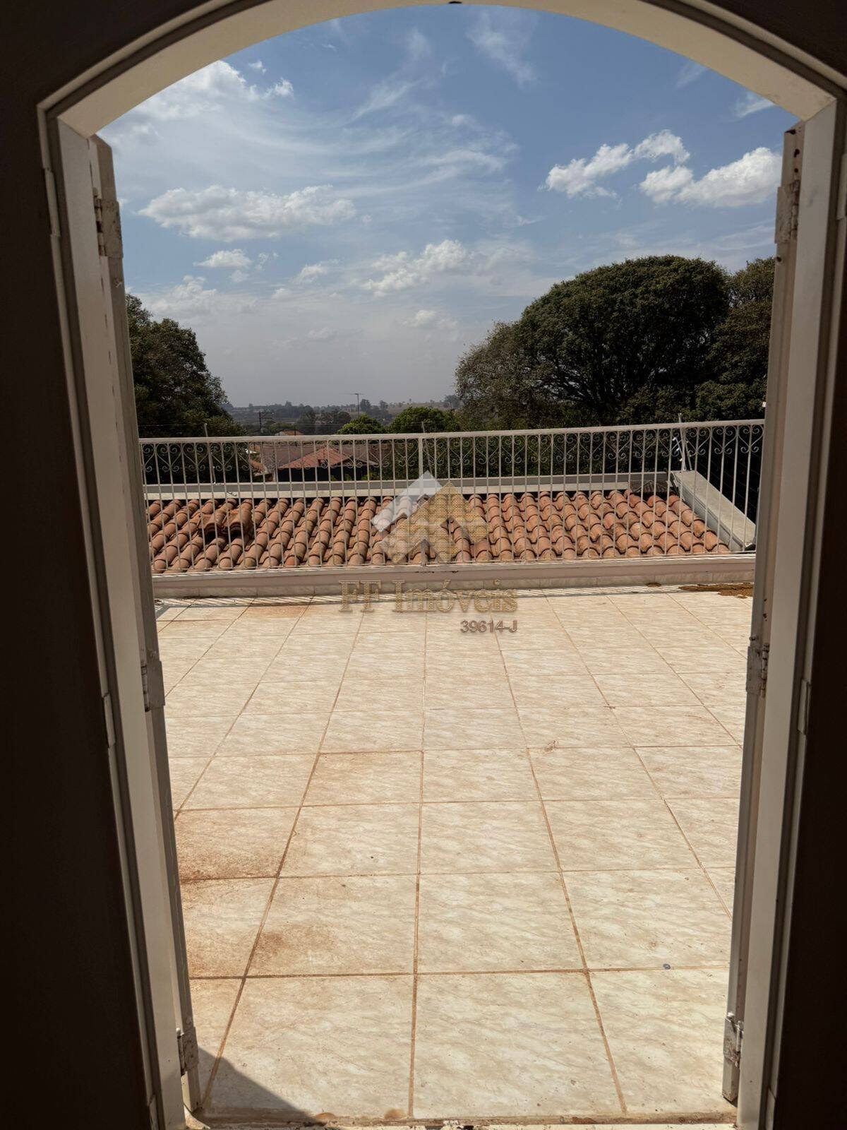 Casa à venda com 4 quartos, 166m² - Foto 17