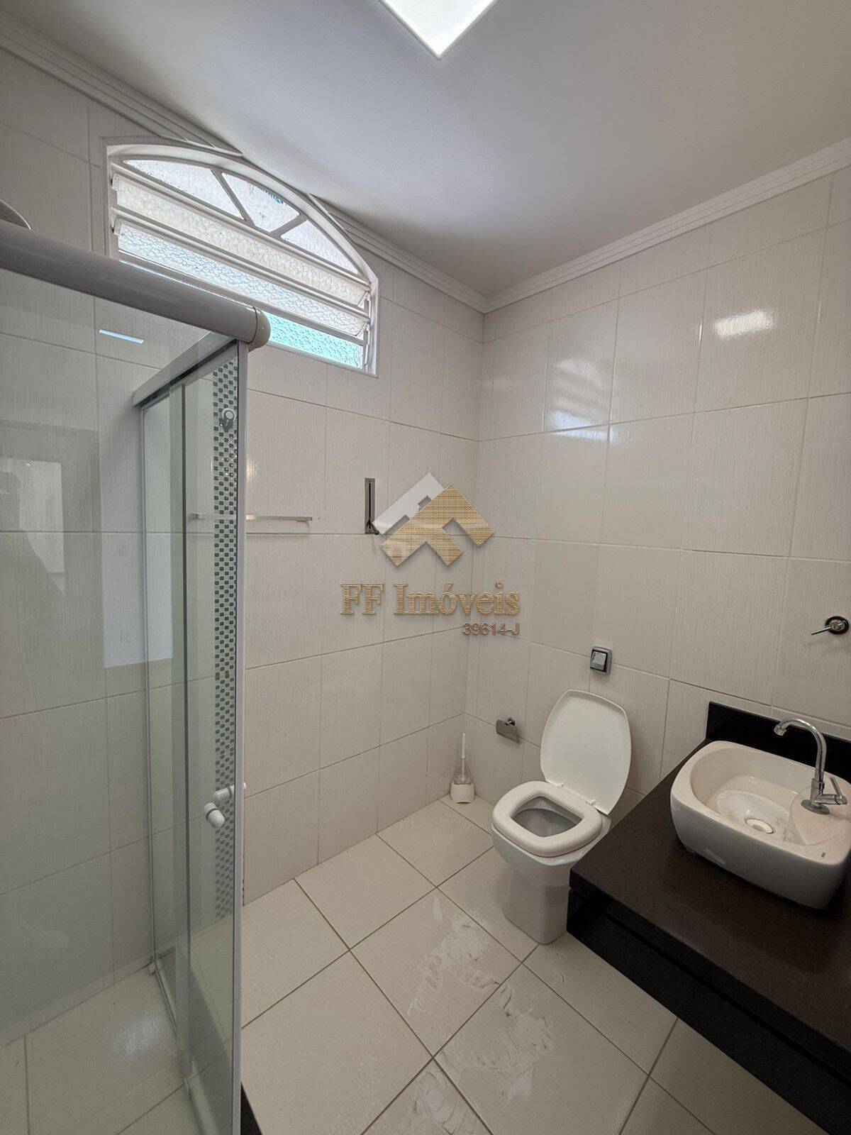 Casa à venda com 4 quartos, 166m² - Foto 23