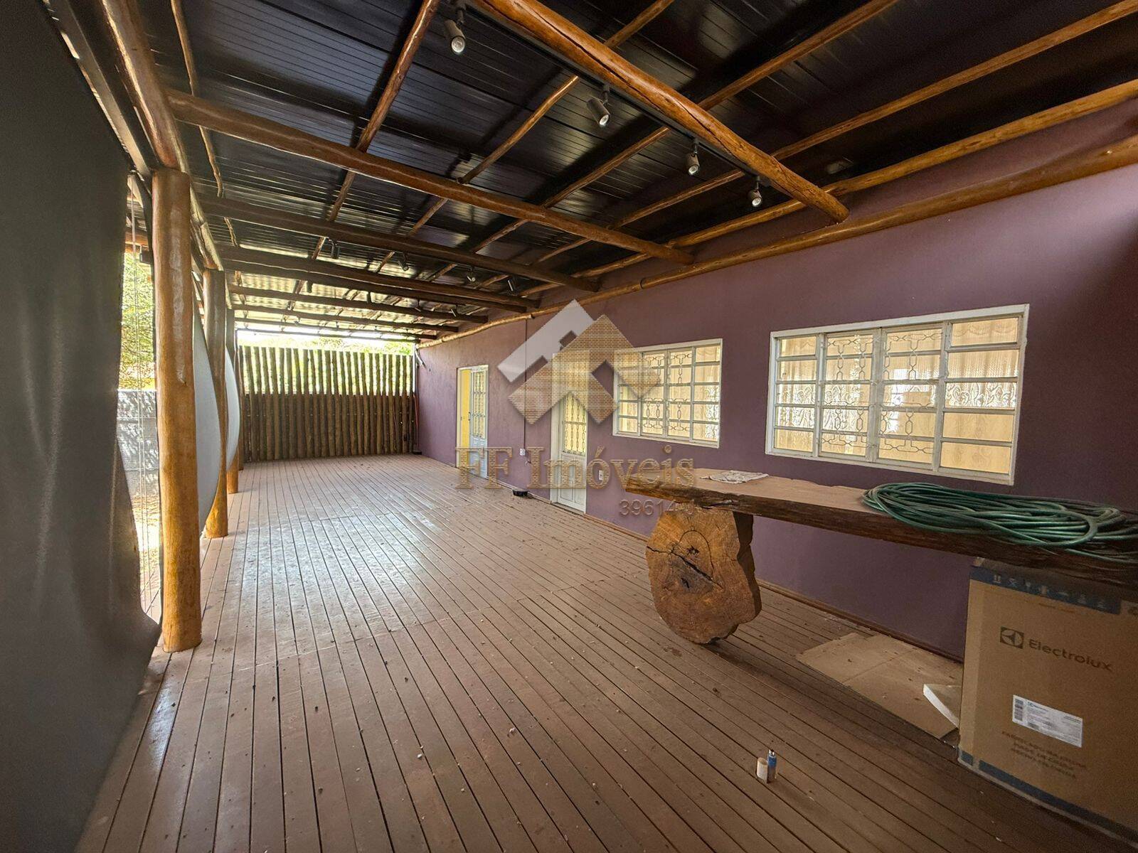 Casa à venda com 4 quartos, 166m² - Foto 32