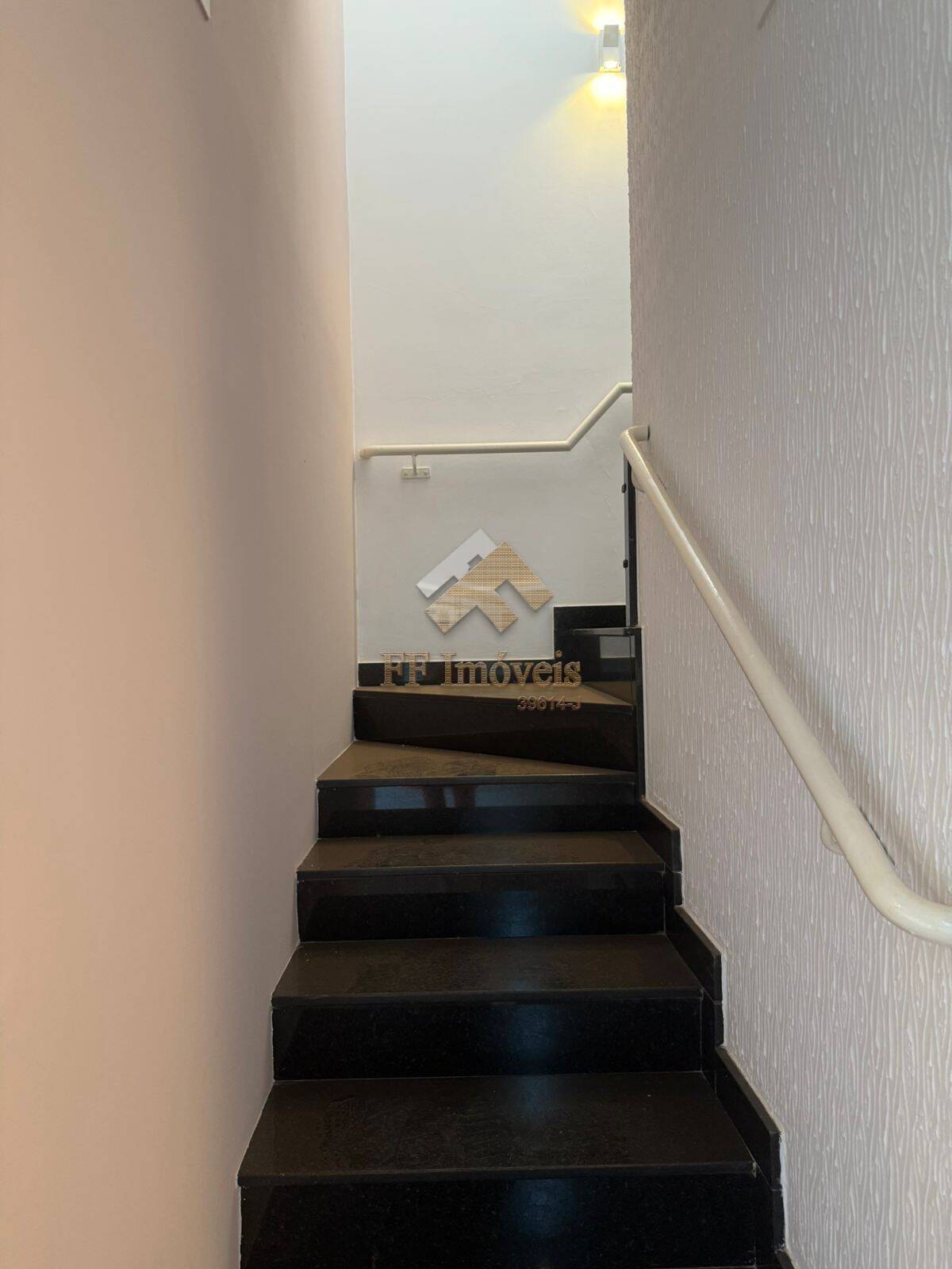 Casa à venda com 4 quartos, 166m² - Foto 34