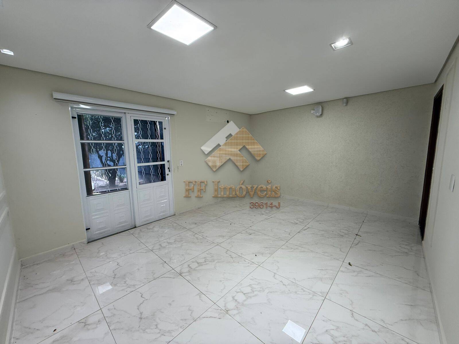 Casa à venda com 4 quartos, 166m² - Foto 39