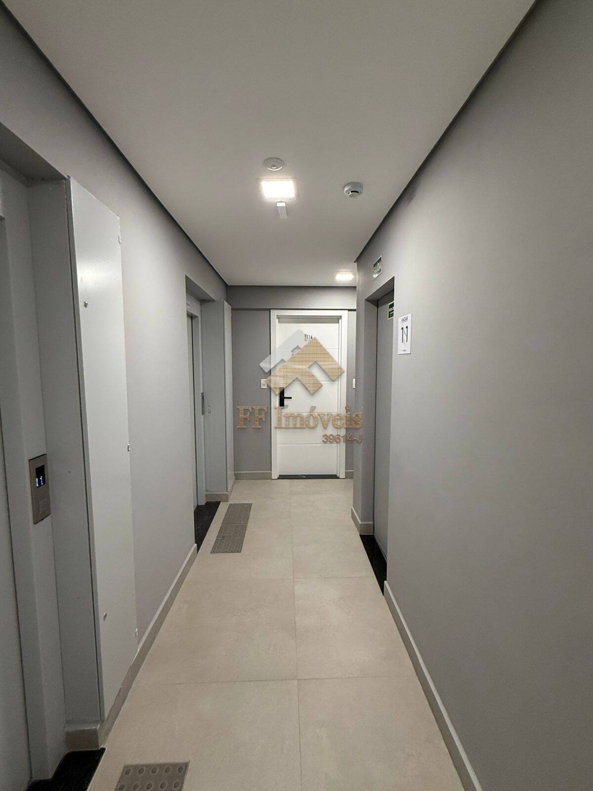Apartamento à venda com 3 quartos, 90m² - Foto 11