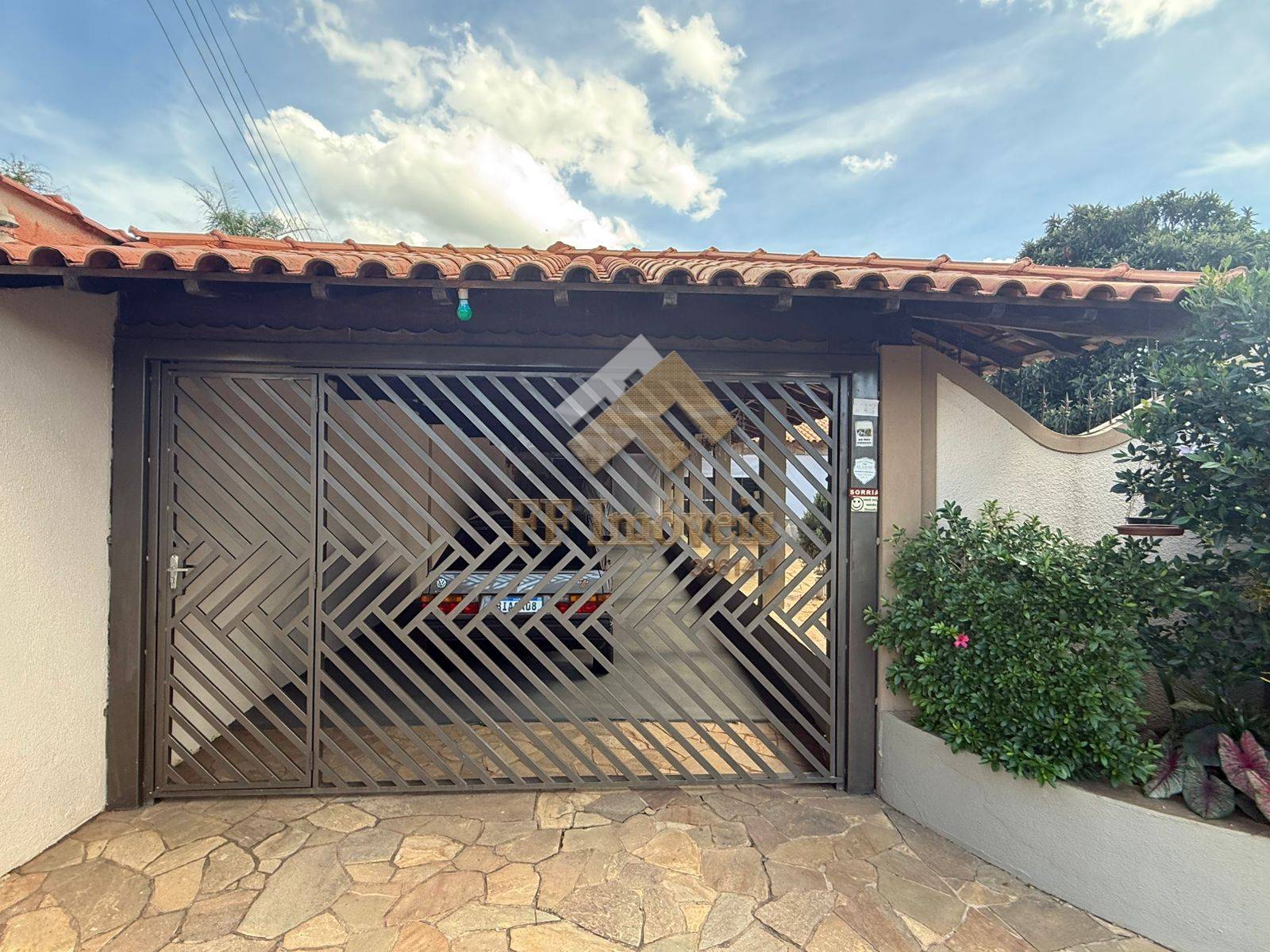 Casa, 2 quartos, 233 m² - Foto 2