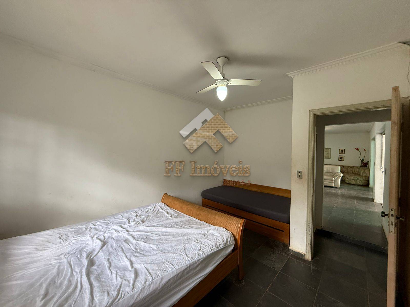 Casa, 4 quartos, 250 m² - Foto 28