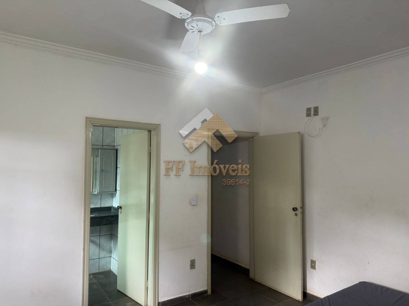 Casa, 4 quartos, 250 m² - Foto 32