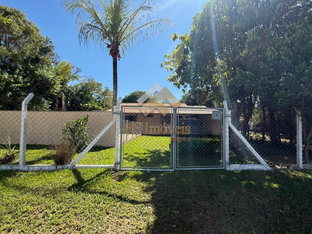 Casa, 2 quartos, 156 m² - Foto 1