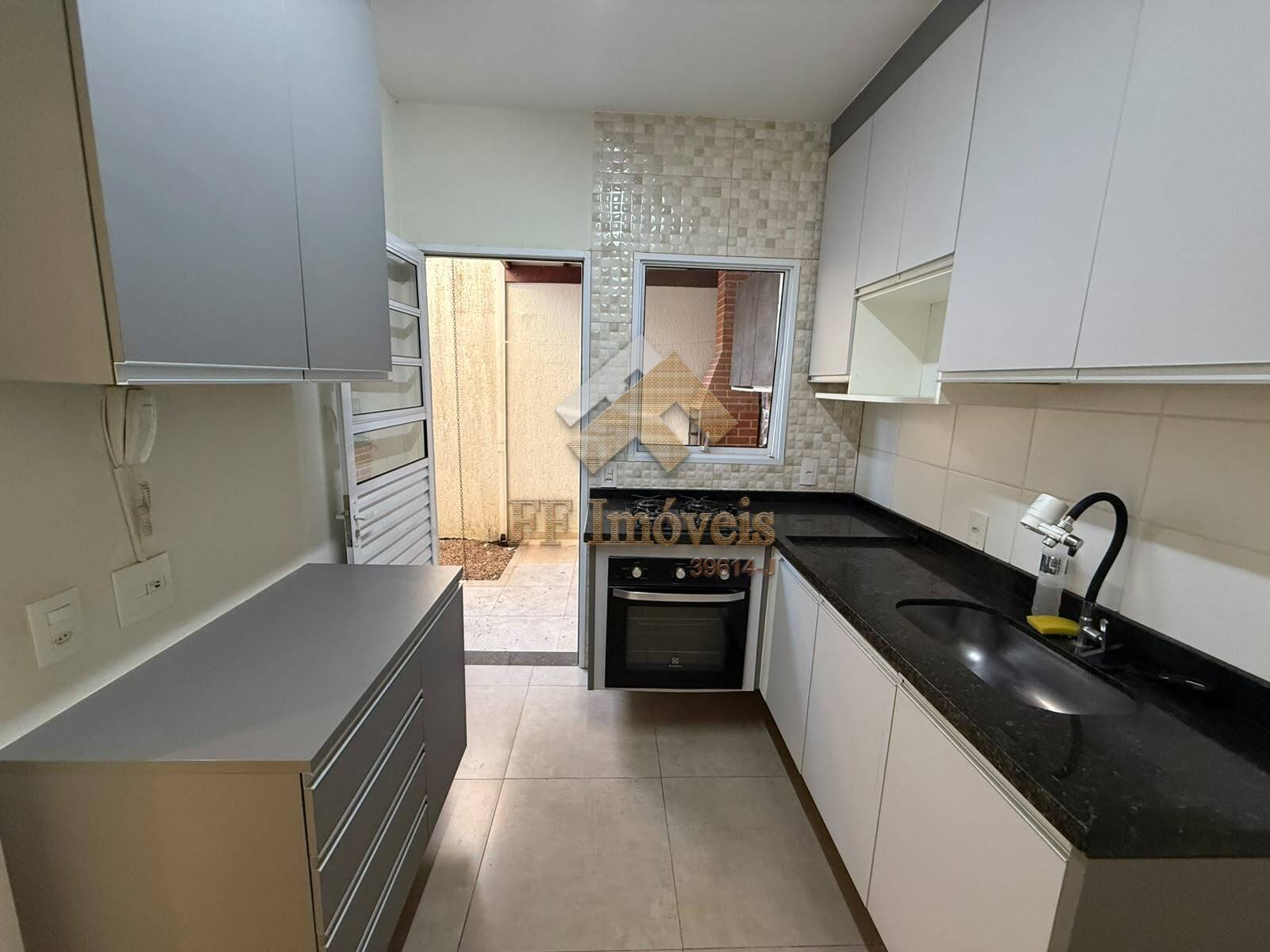 Casa, 2 quartos, 70 m² - Foto 9