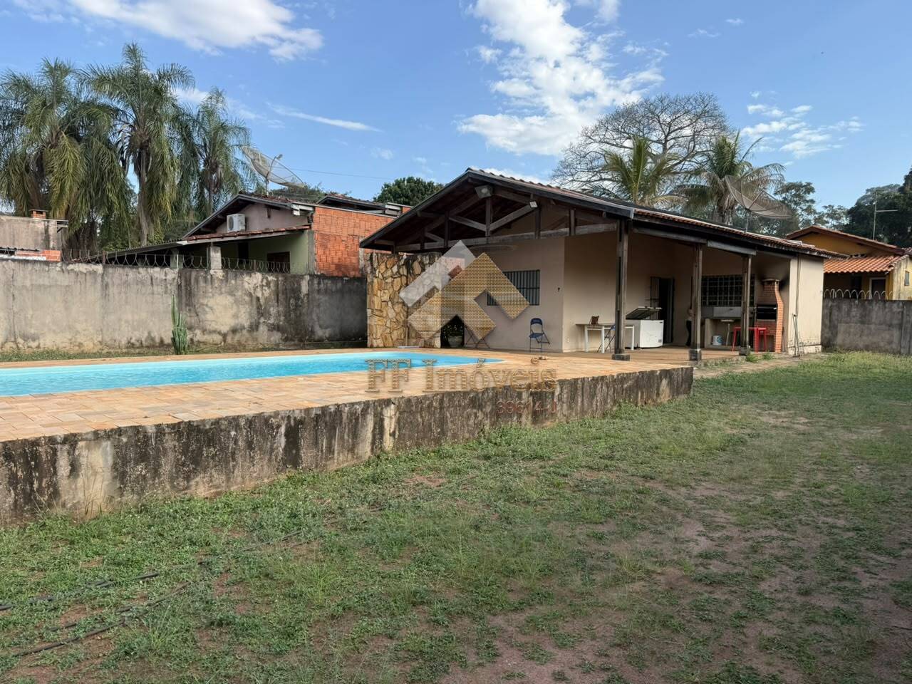 Casa, 1 quarto, 89 m² - Foto 2